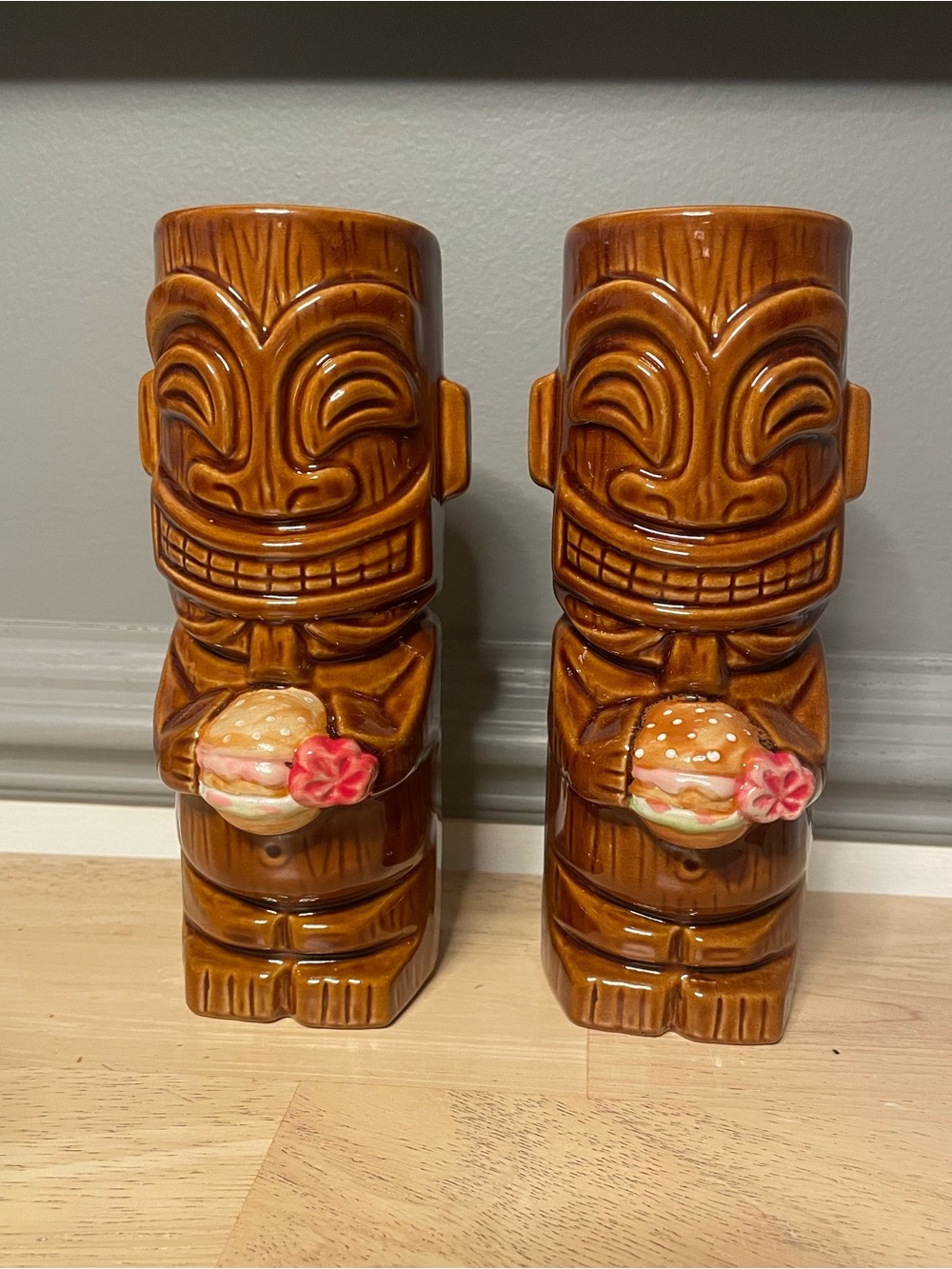 Vintage Cheeseburger in Paradise Ceramic Tiki Mugs